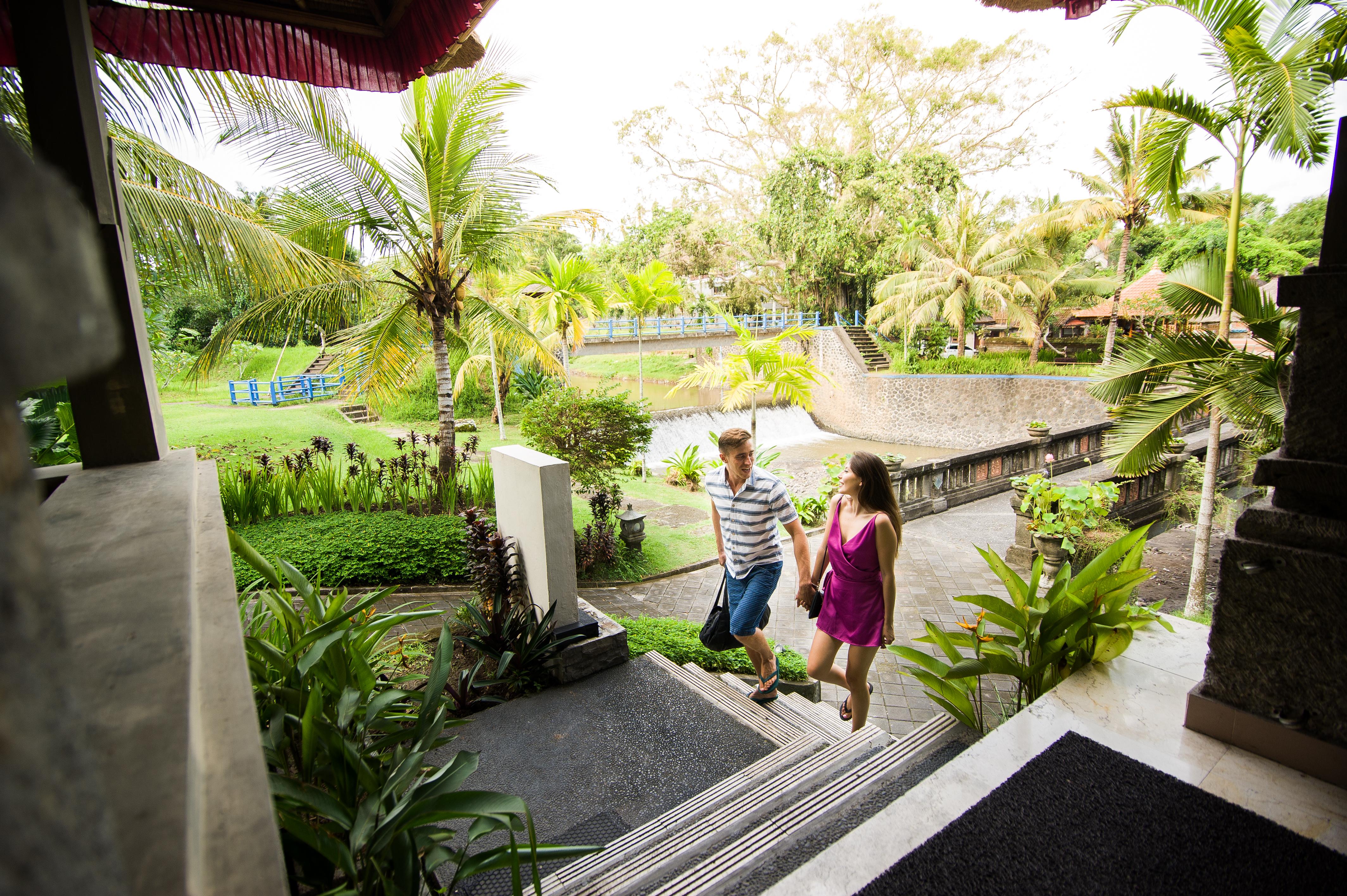 Santi Mandala Villa & Spa Sukawati  Exterior photo
