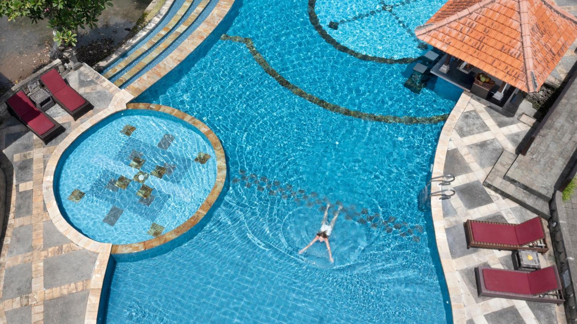 Santi Mandala Villa & Spa Sukawati  Exterior photo